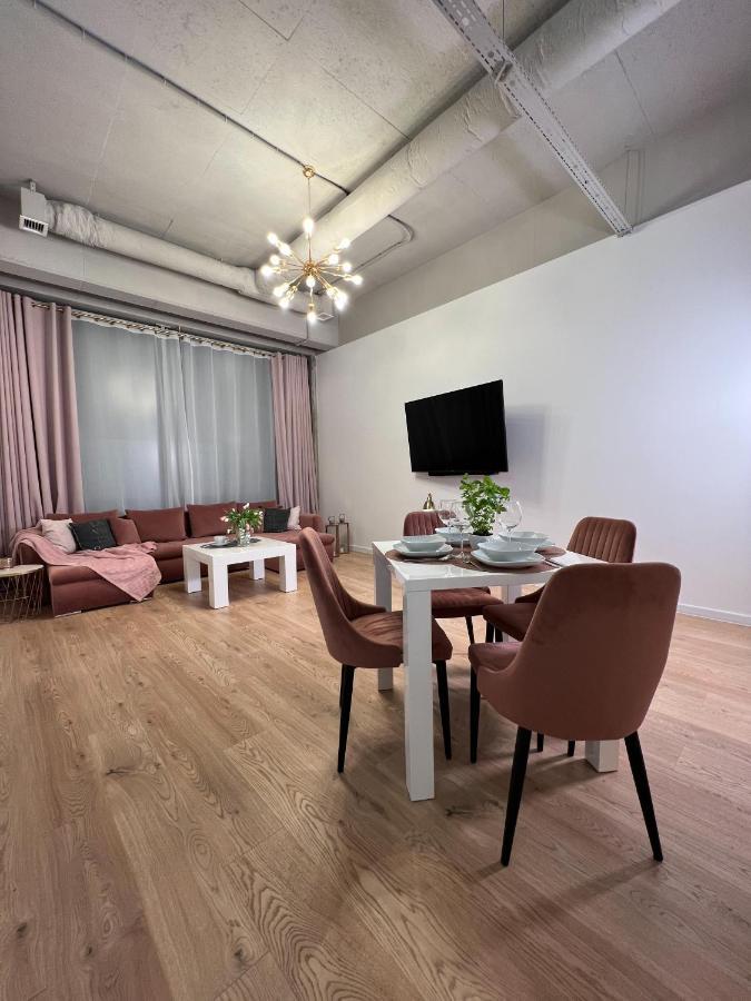 Mojemiedzyzdroje Lu 7A - Luksusowy Apartament 100 Metrow Od Morza Esterno foto