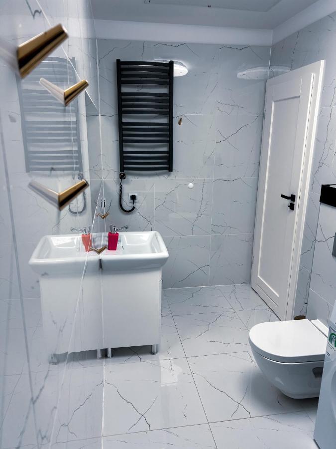 Mojemiedzyzdroje Lu 7A - Luksusowy Apartament 100 Metrow Od Morza Esterno foto
