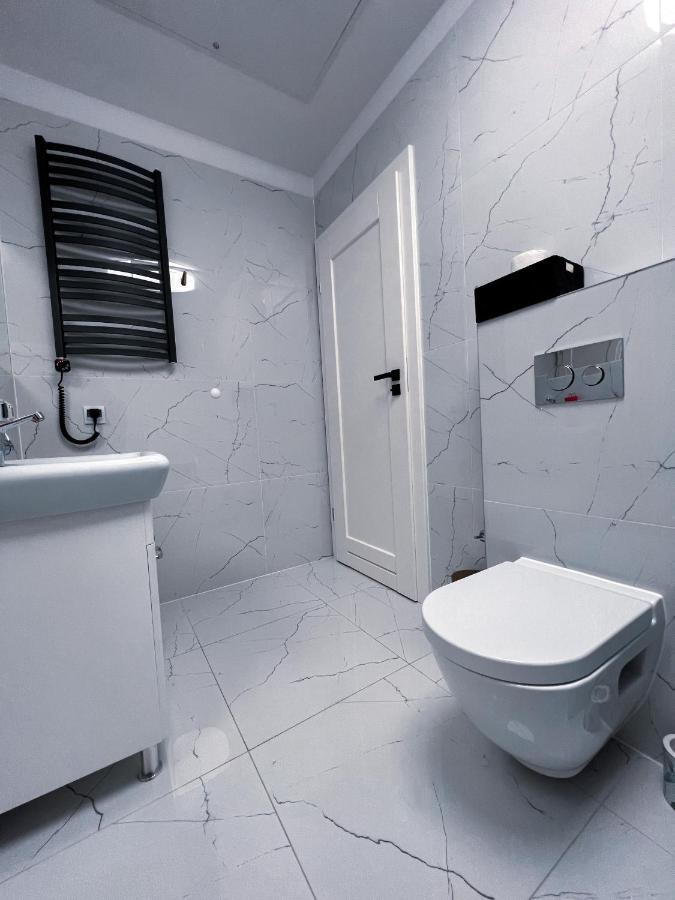 Mojemiedzyzdroje Lu 7A - Luksusowy Apartament 100 Metrow Od Morza Esterno foto