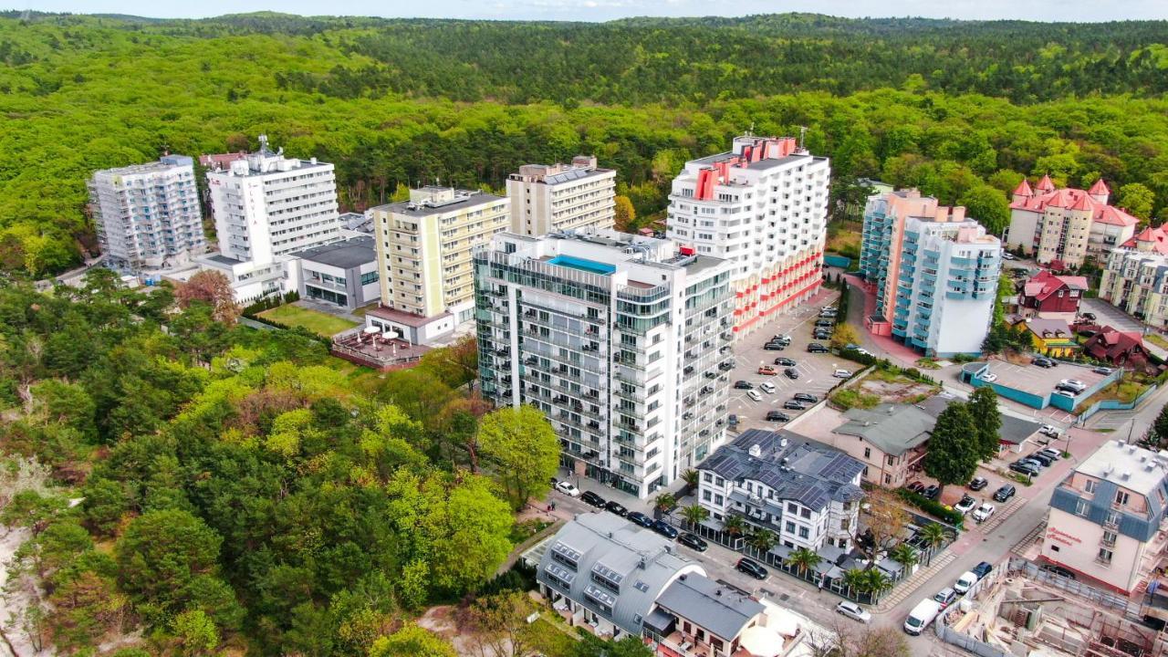 Mojemiedzyzdroje Lu 7A - Luksusowy Apartament 100 Metrow Od Morza Esterno foto